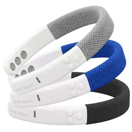 Breathable, cooling fabric for all-day performance.